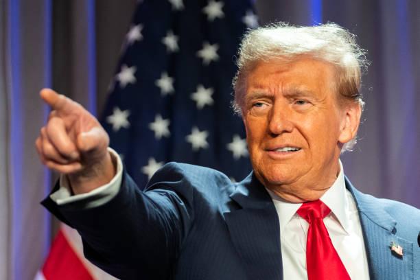 Trump lança criptomoeda própria que valoriza mais de 600% em três dias