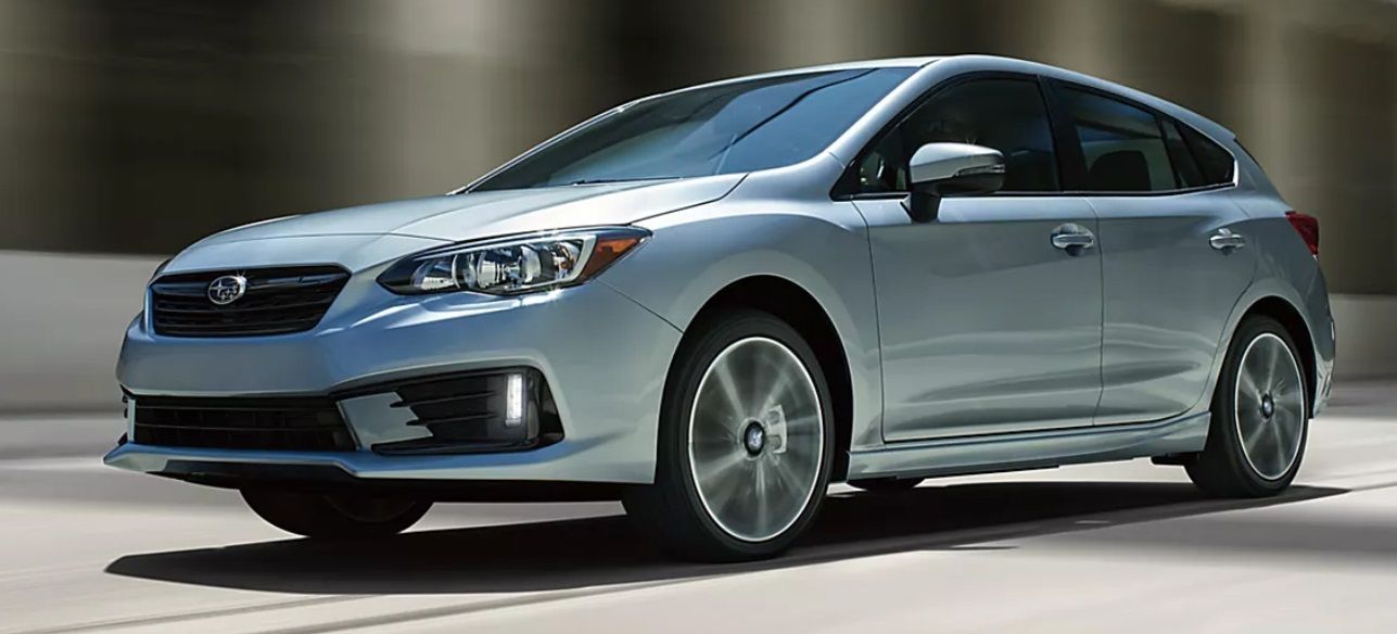 Falha em carros de empresa japonesa deixava invasores rastrear e até ligar veículos
