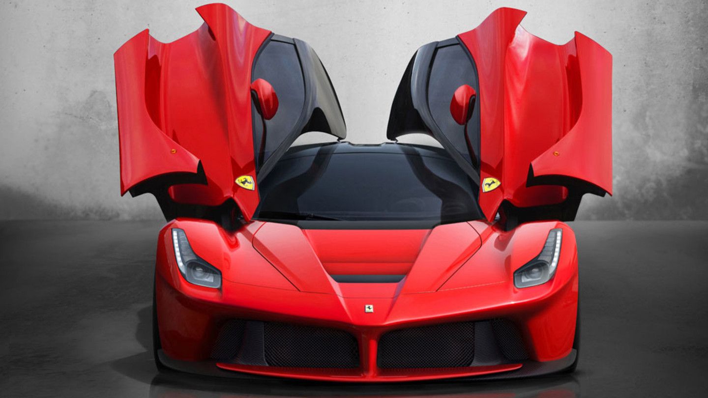 IPVA mais caro do Brasil em 2025 é de uma Ferrari; saiba quanto custa