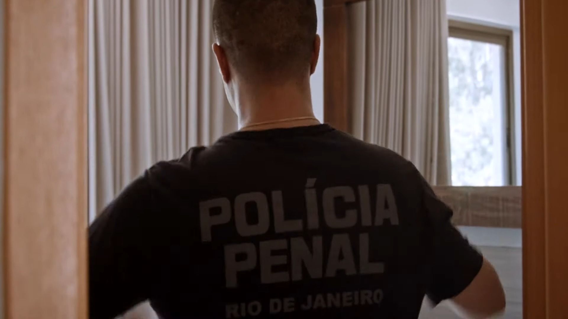 Netflix: diretor de documentário teria viajado com dinheiro do PCC