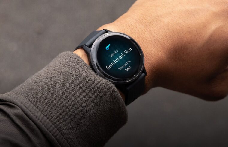 Smartwatches da Garmin param de funcionar com ‘triângulo azul da morte’