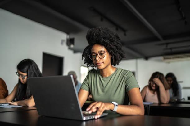 O que é tecnólogo e qual a diferença de um curso superior?