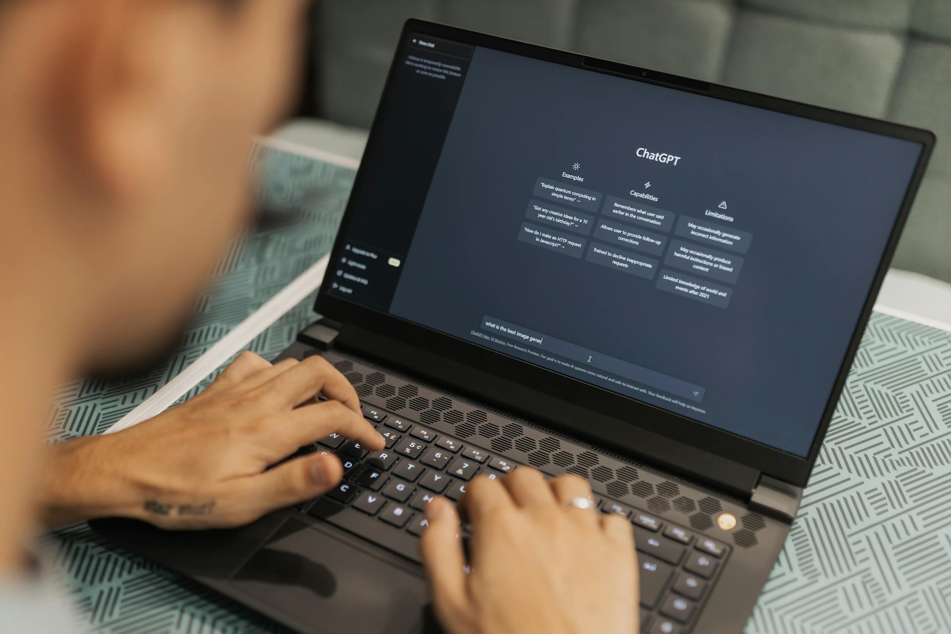 ChatGPT ganha função de ‘pesquisa profunda’ que faz análises complexas; veja como funciona