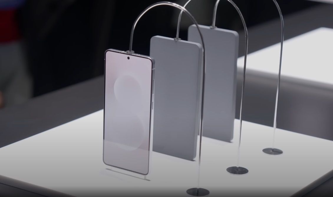 Galaxy S25 Edge tem detalhes vazados; veja o que esperar do celular fino da Samsung