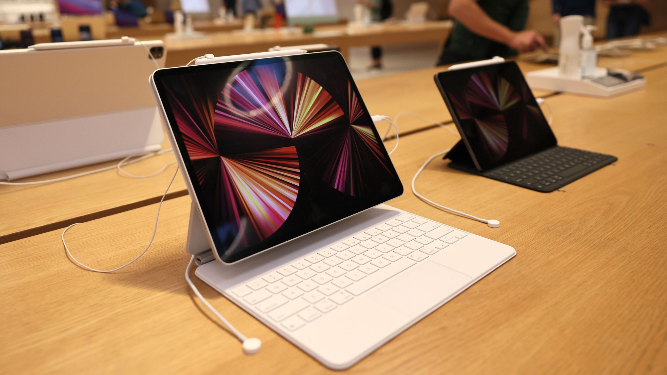 Apple deve lançar dobrável em 2026, mas ainda não sabemos o que é