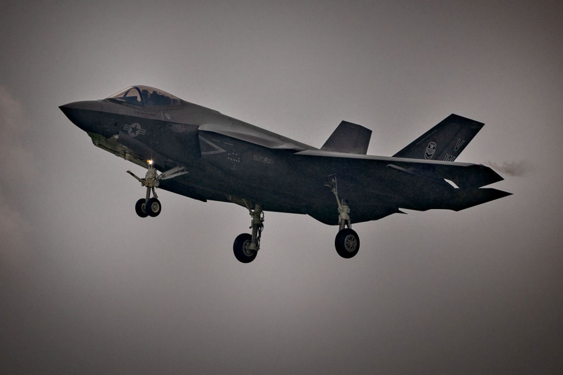 China cria sistema capaz de detectar caças F-35 dos EUA a quase 2.000 km de distância