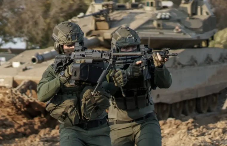 Israel lança rifles inteligentes para combate de infantaria e guerra antidrone