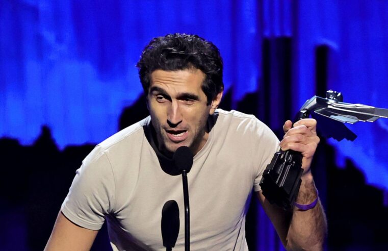 Criador de It Takes Two e Split Fiction, Josef Fares defende uso de IAs nos jogos