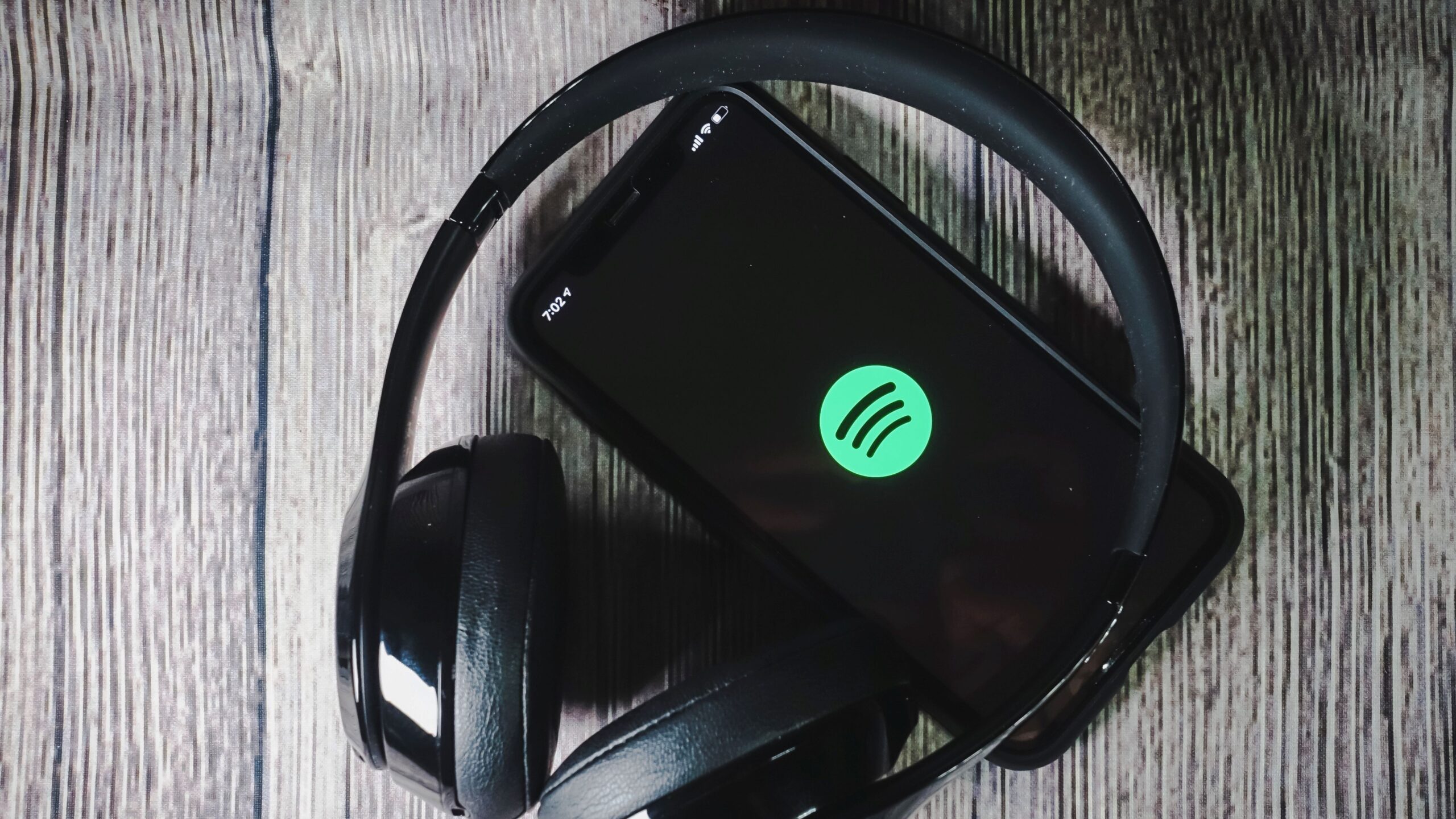 Spotify pode ter plano “premium” com mais qualidade e ferramenta de remix, dizem informantes