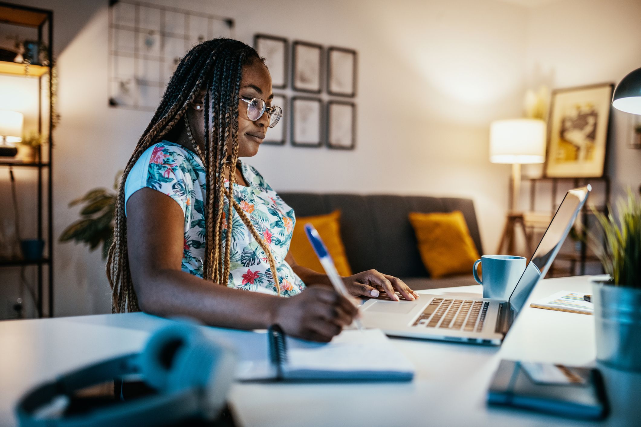 Dell e UECE oferecem 500 vagas em cursos online gratuitos de TI para profissionais de educação