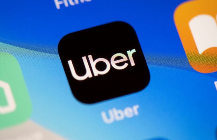 Motoristas da Uber poderão bloquear passageiros com notas baixas