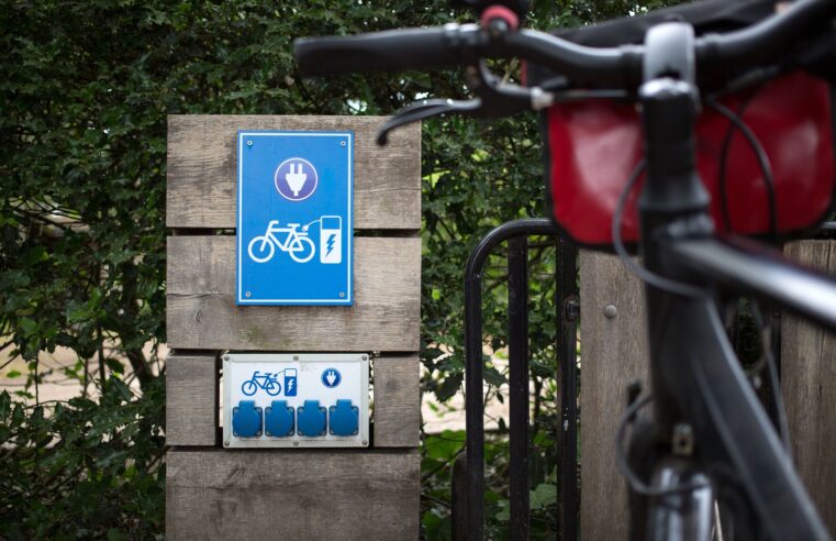 Como os municípios podem impulsionar a mobilidade elétrica e transformar as cidades