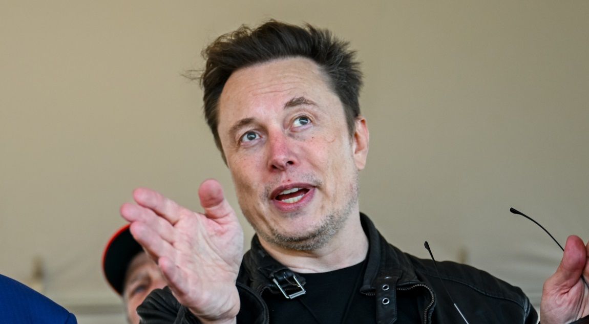 Musk pode fazer NASA mudar planos e trocar missão para a Lua por Marte