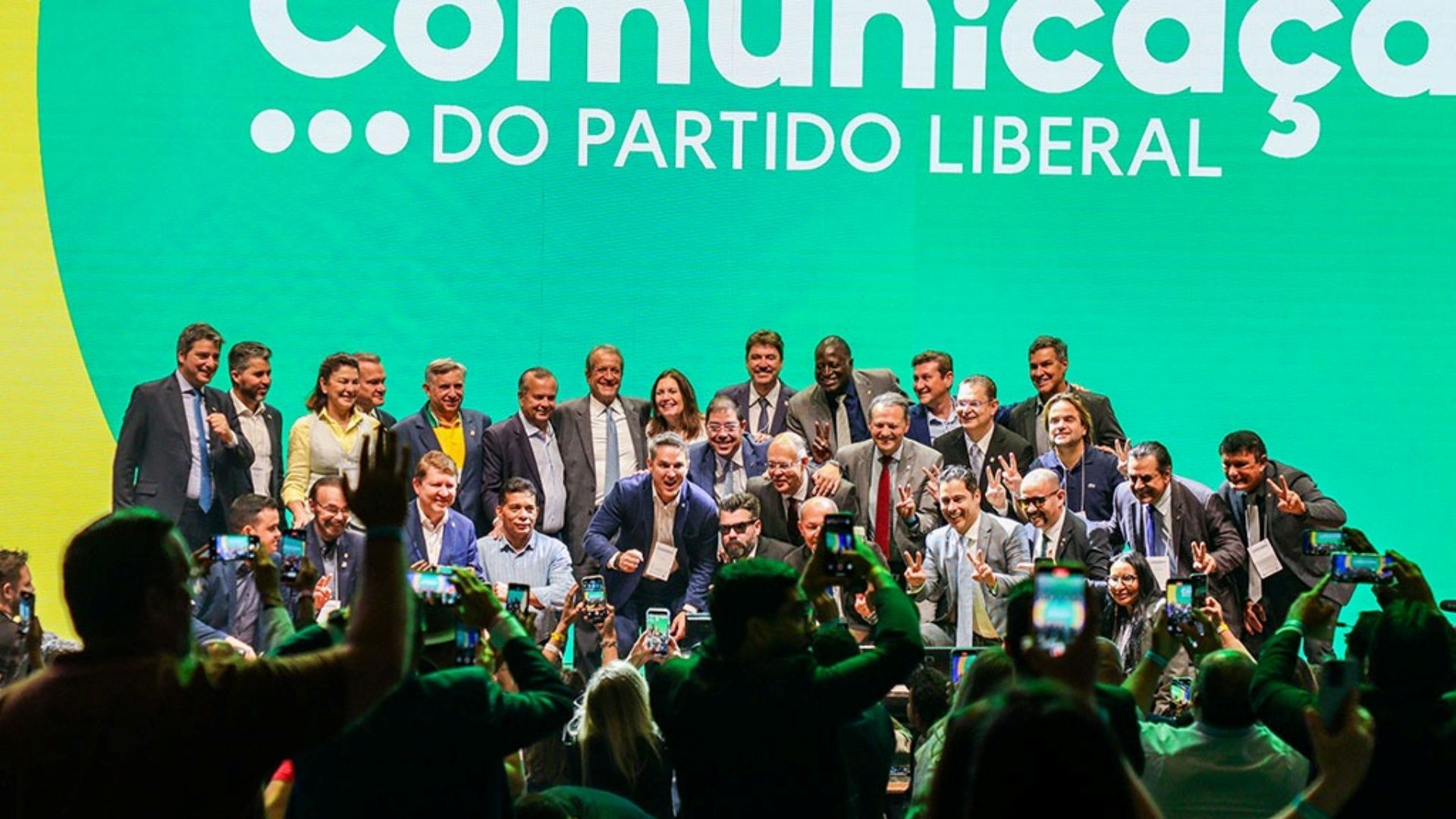Após faltarem em reunião da AGU, big techs comparecem em evento do PL