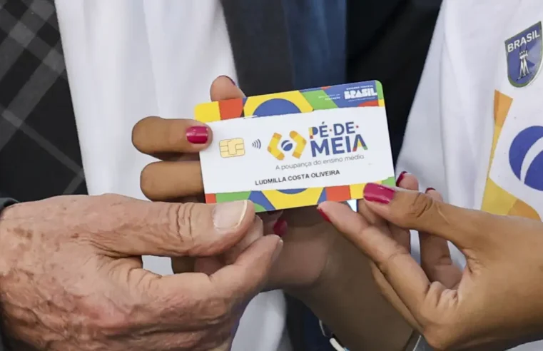 Crime usa Pé-de-Meia para roubar dinheiro de brasileiros