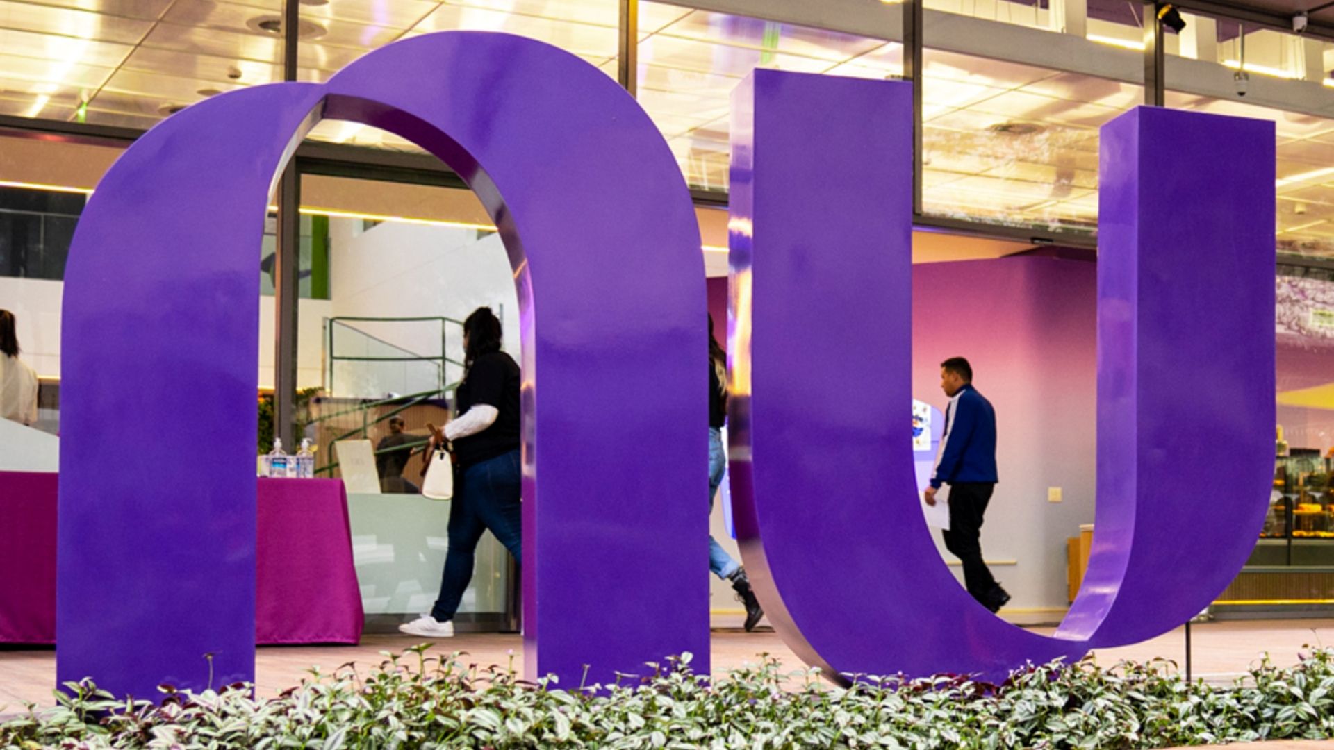 Nubank abre vagas para profissionais de TI no Brasil; confira