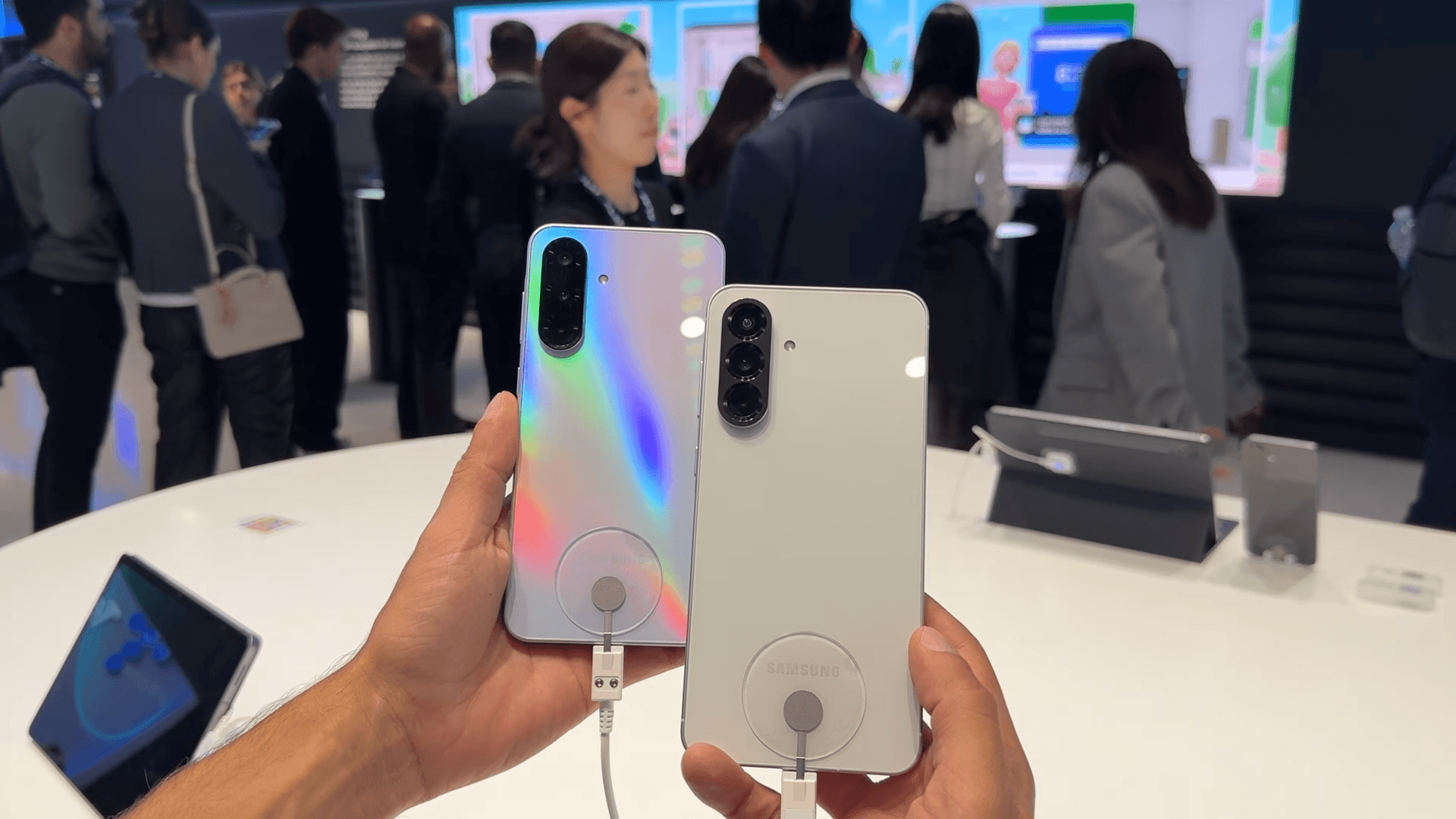 Samsung lança Galaxy A56, A36 e A26 no Brasil com IA, novo design e 6 anos de atualizações