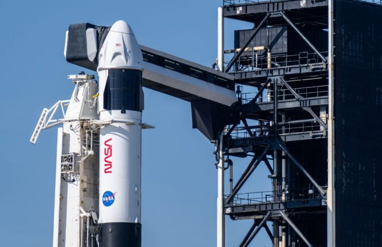 Astronautas ‘presos’ no espaço já estão a caminho da Terra; confira a previsão de chegada