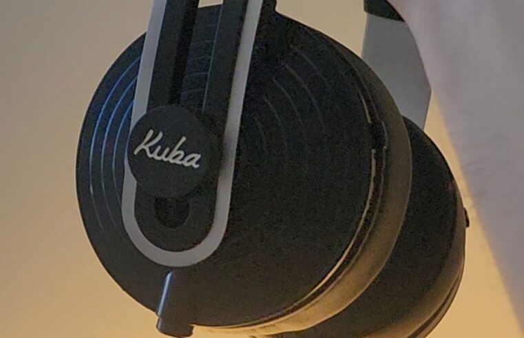 Kuba Disco 2 Pro tem som impressionante, mas é desconfortável [análise]