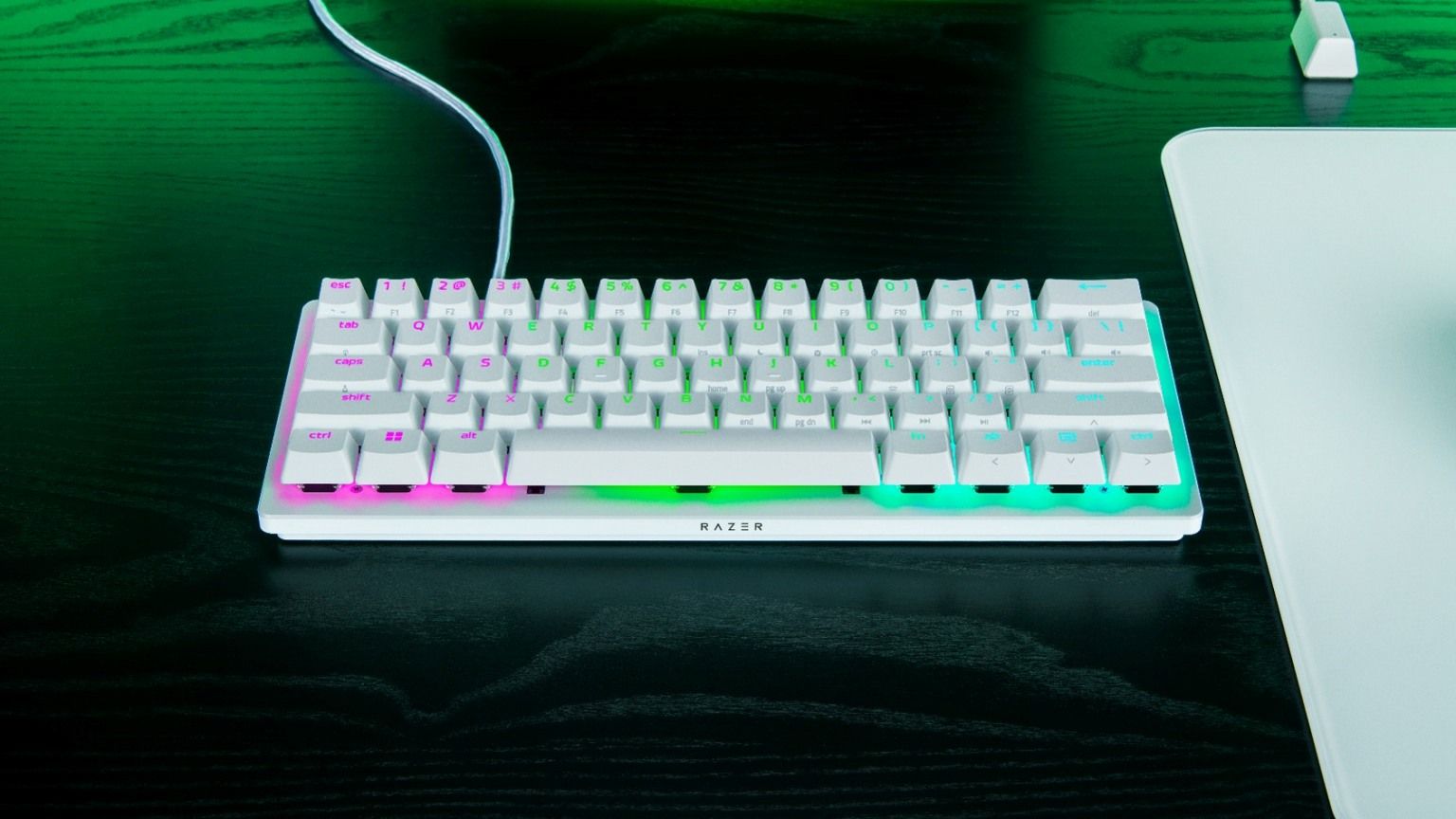 Razer Huntsman V3 Pro Mini chega com switch entusiasta e nova cor