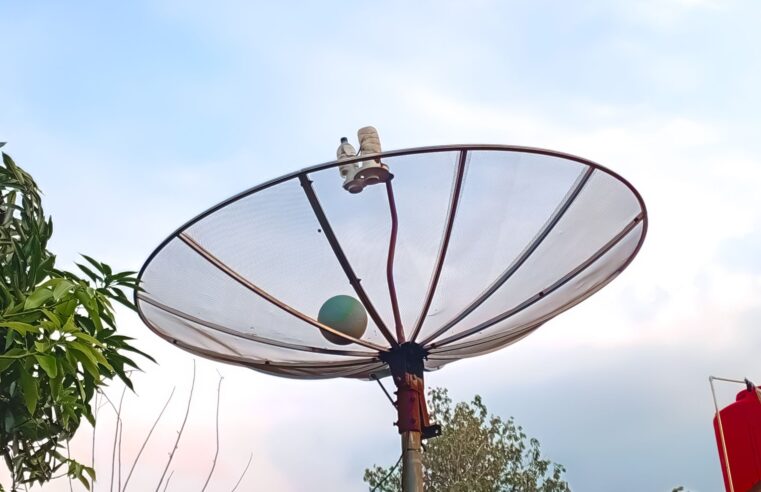 Já trocou a antena? Sinal das parabólicas convencionais será desligado até o final de 2025