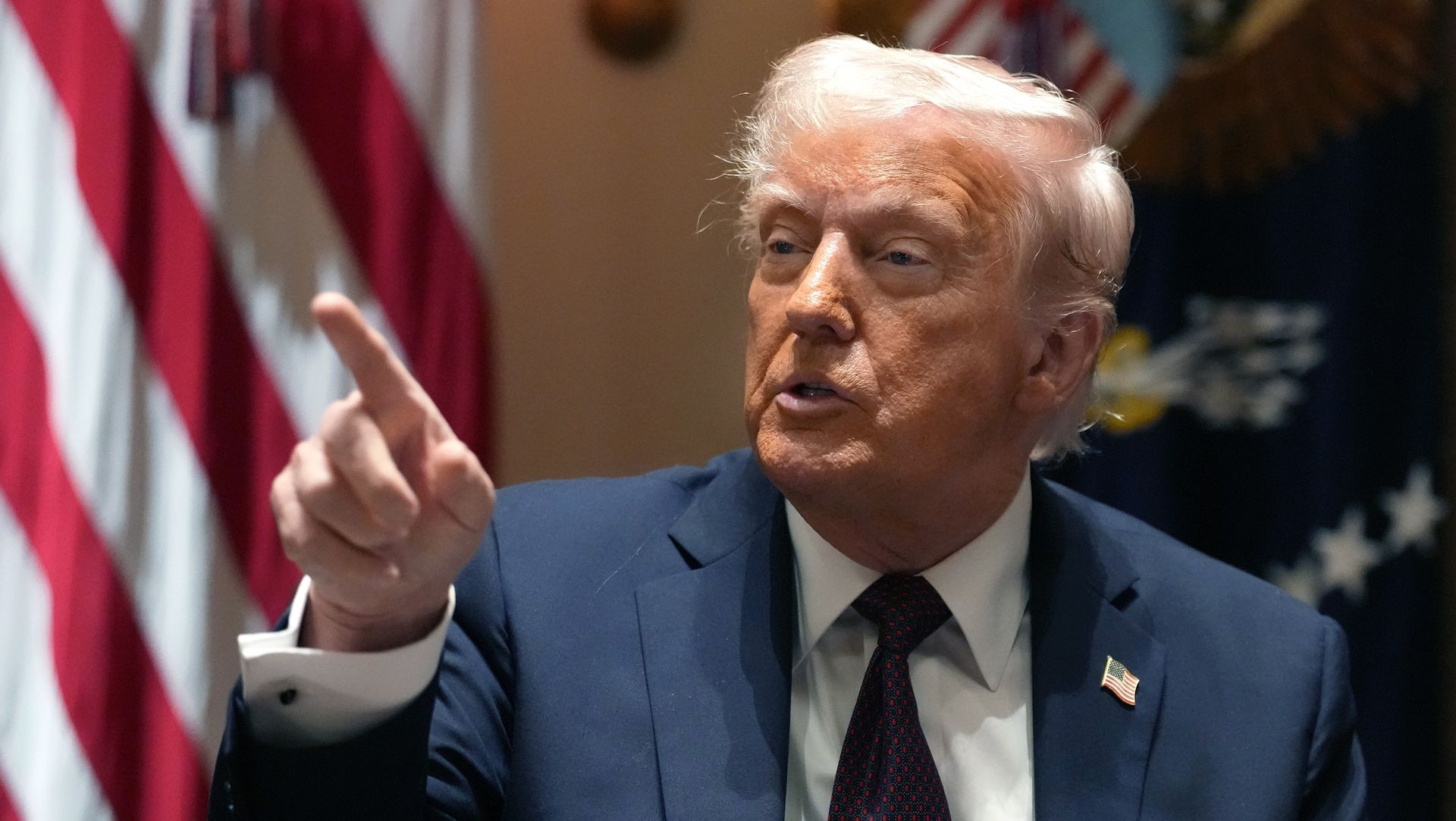 Trump promete resolver venda do TikTok antes dos próximos dias; relembre a situação