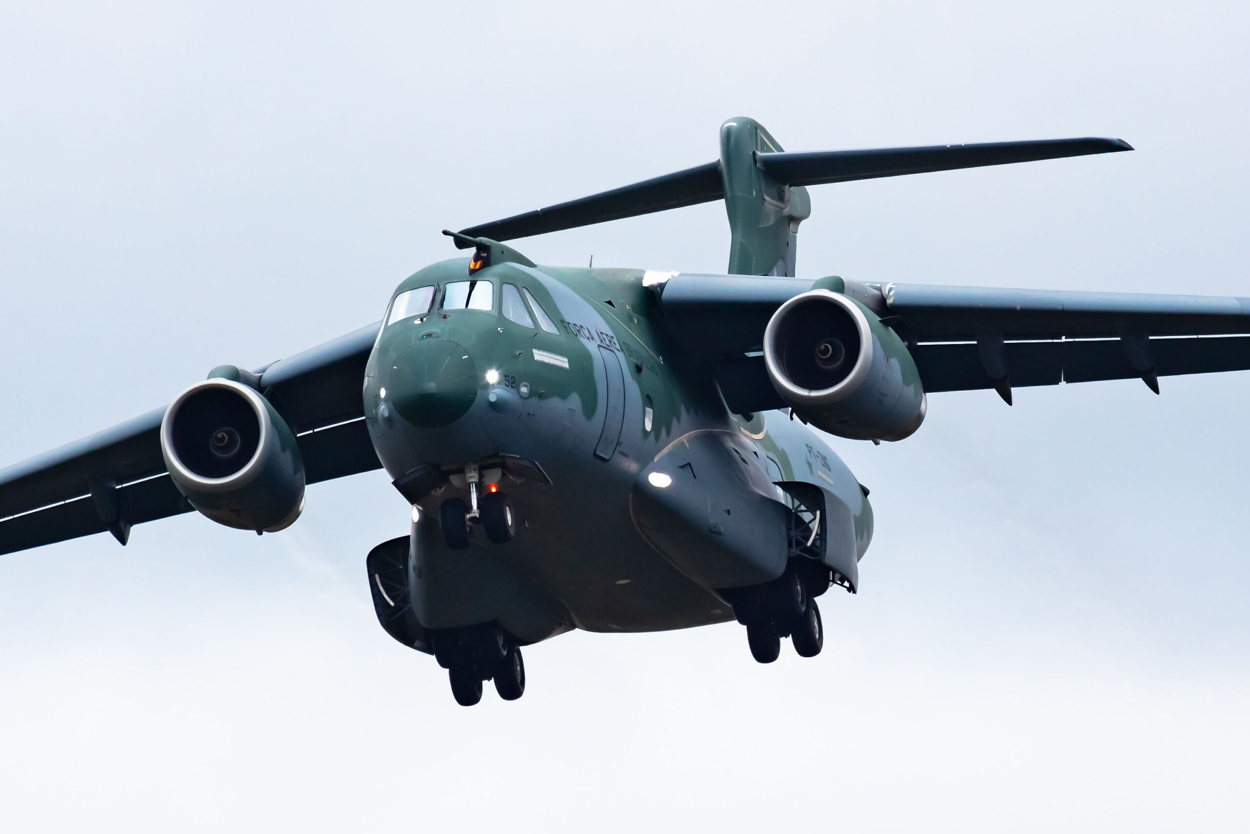 Embraer KC-390: o avião cargueiro feito no Brasil que é destaque internacional