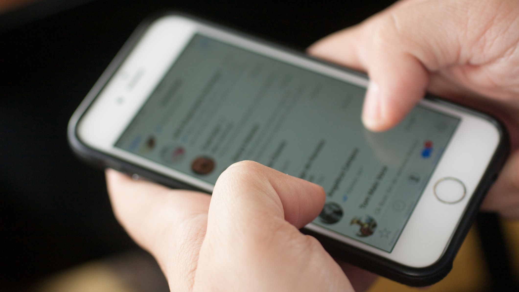 WhatsApp ganha contagem de usuários ativos, atalhos para reações e mais; confira