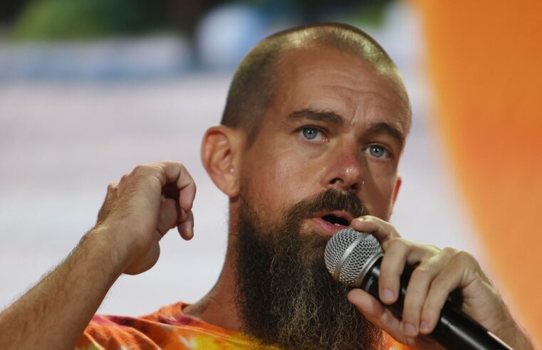 Elon Musk e Jack Dorsey pedem o fim de leis sobre propriedade intelectual