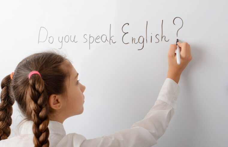 9 melhores IAs para aprender inglês e outros idiomas