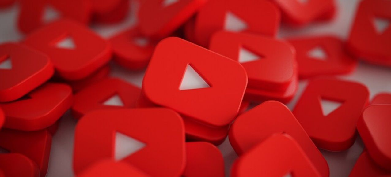 YouTube começa a desmonetizar canais de trailers falsos feitos com IA