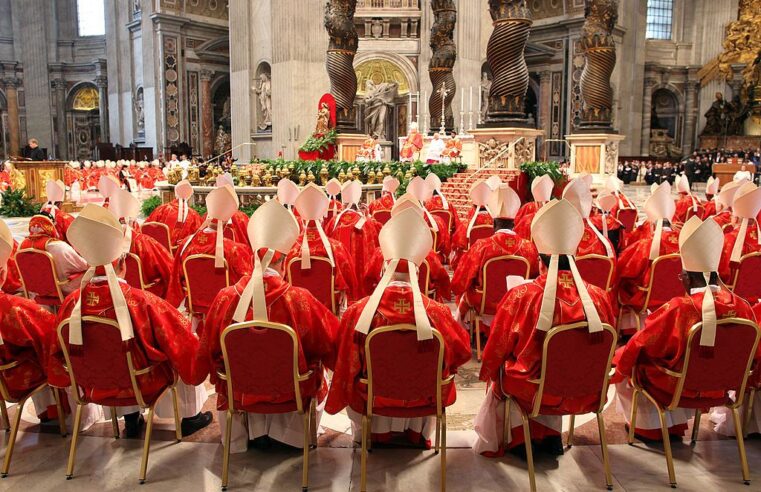 Conclave: Vaticano recorre a tecnologias para evitar vazamentos na eleição do novo papa