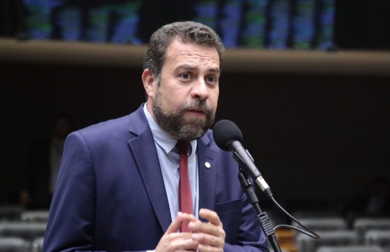 Deputado Boulos pede suspensão do Discord por causa de crimes planejados pelo app
