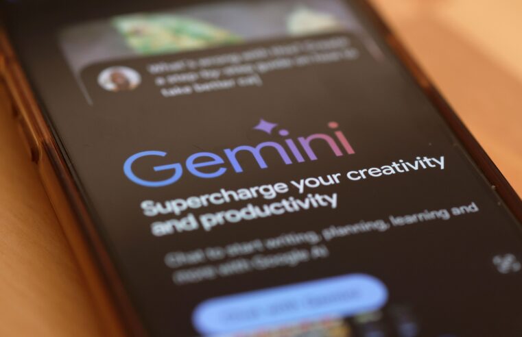 Google quer IA do Gemini em produtos da Apple neste ano