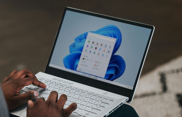 Microsoft alerta sobre fim de vida do Windows 10 em breve
