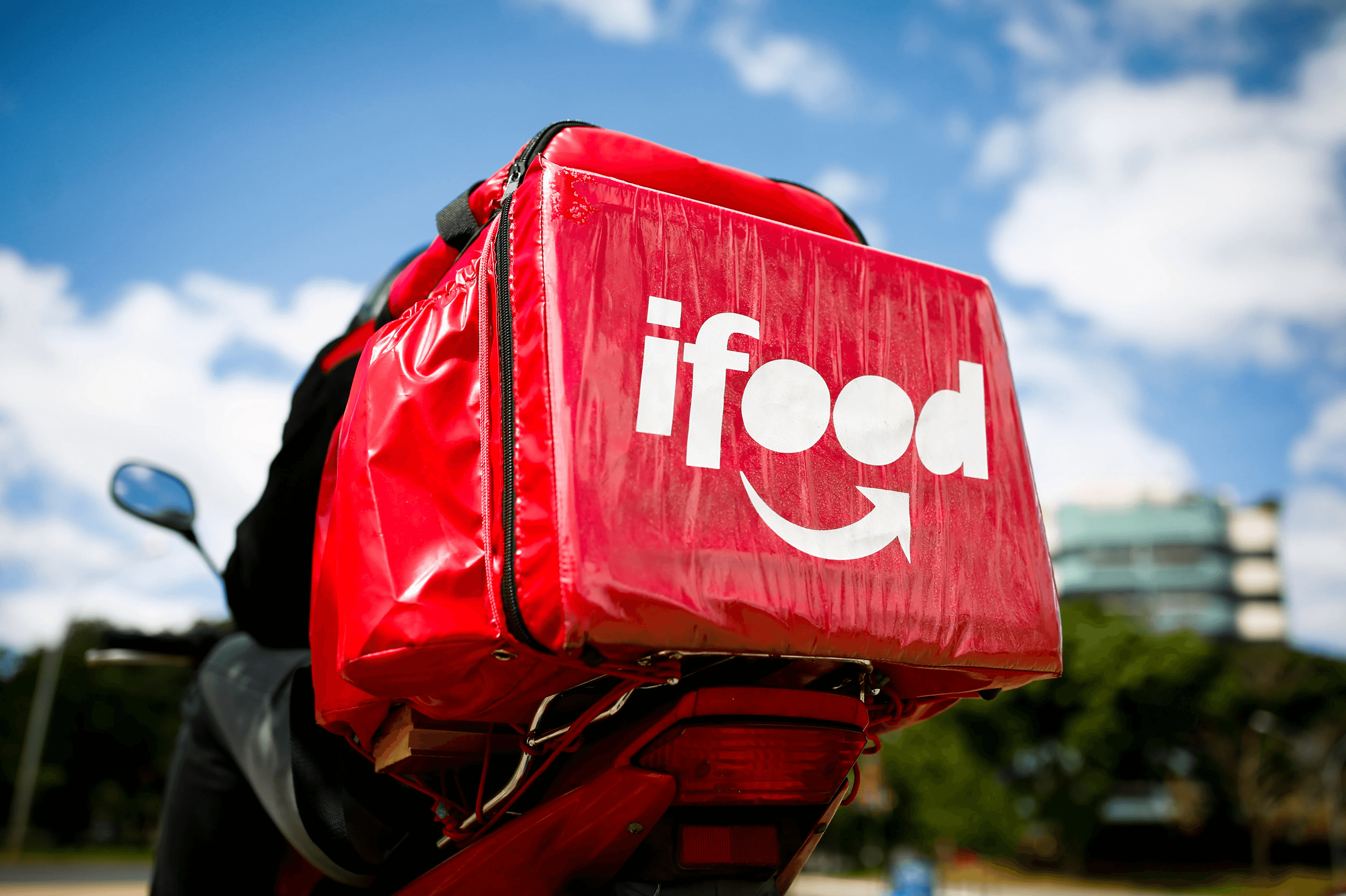 Uber e iFood se unem em serviços; ‘super app’ resposta a China?