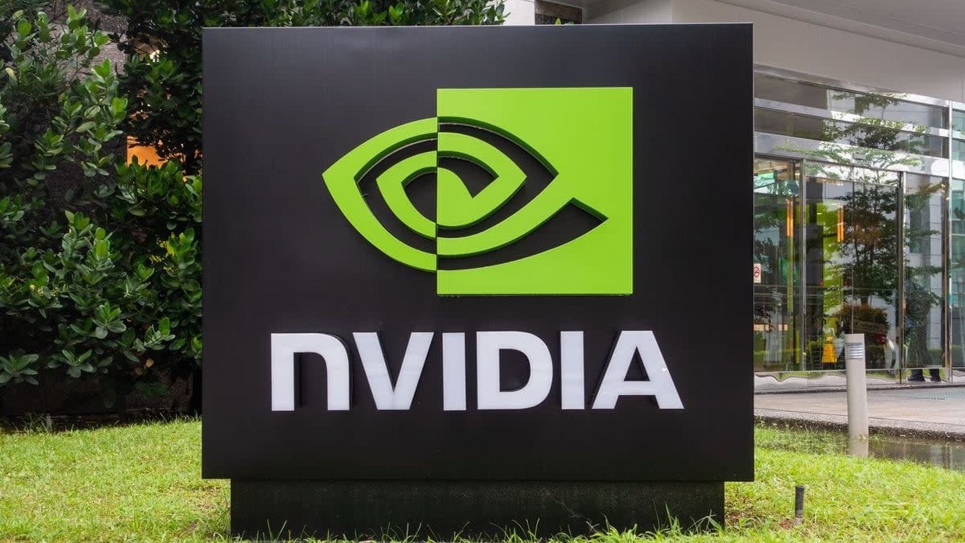 Participação de mercado da Nvidia na China caiu 50% e CEO culpa Biden
