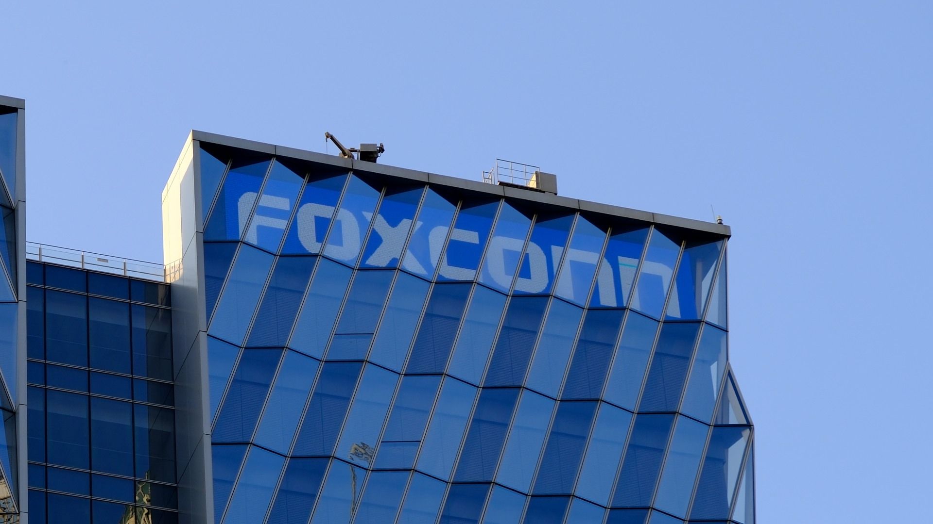 Foxconn terá cautela em meio a incertezas sobre tarifas dos EUA