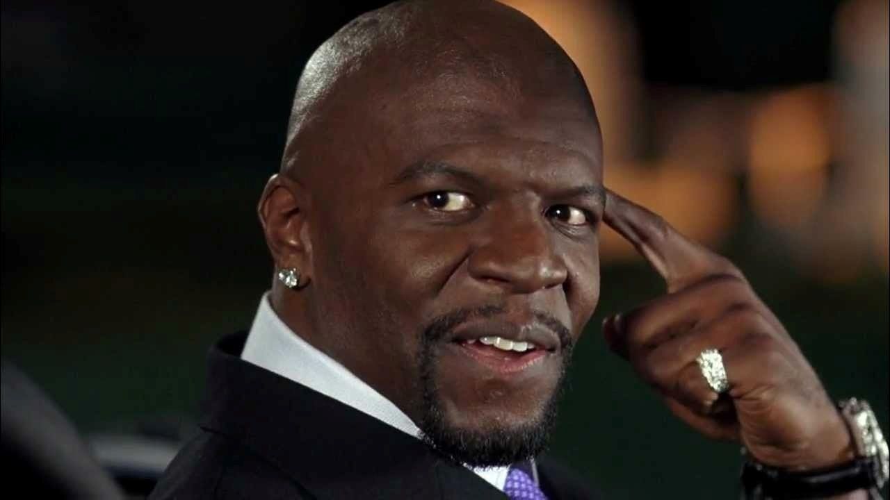 Terry Crews vem ao Brasil e recria cena clássica de As Branquelas! Assista