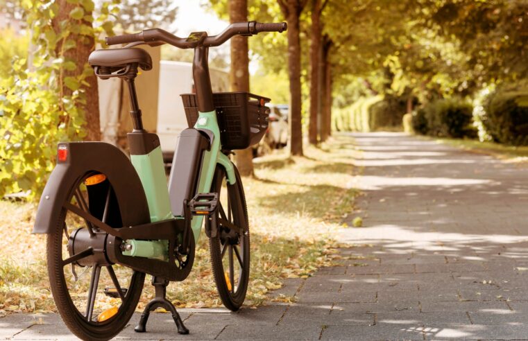 5 benefícios da tendência crescente de compartilhamento de bicicletas elétricas no Brasil