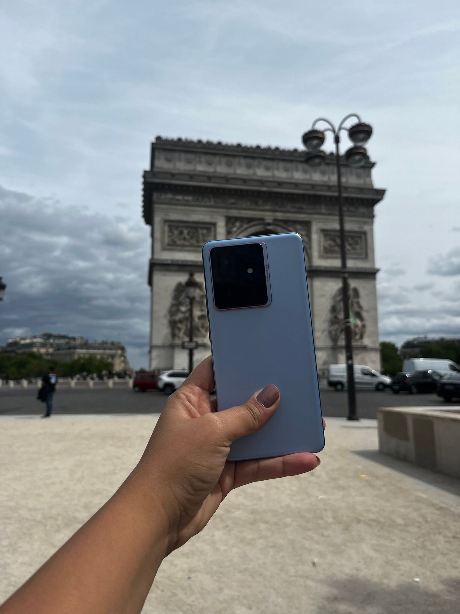 Realme GT 7 é lançado no mercado global; confira especificações