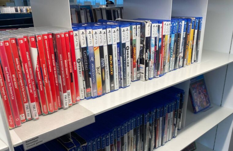 Conheça a biblioteca que permite pegar jogos emprestados de graça de Xbox, PlayStation e Switch