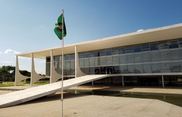 Governo Federal vai lançar canal para ressarcir vítimas de desvio milionário do INSS