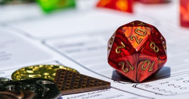 Livros de RPG Skyfall, The Witcher, Dungeons & Dragons e mais com até 57% OFF na Amazon