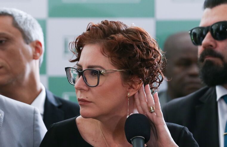STF nega recurso e mantém sentença de deputada Carla Zambelli e do hacker Walter Delgatti