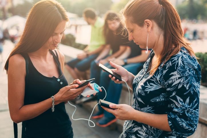 Anatel mantém proibição da venda de celulares não homologados no comércio eletrônico