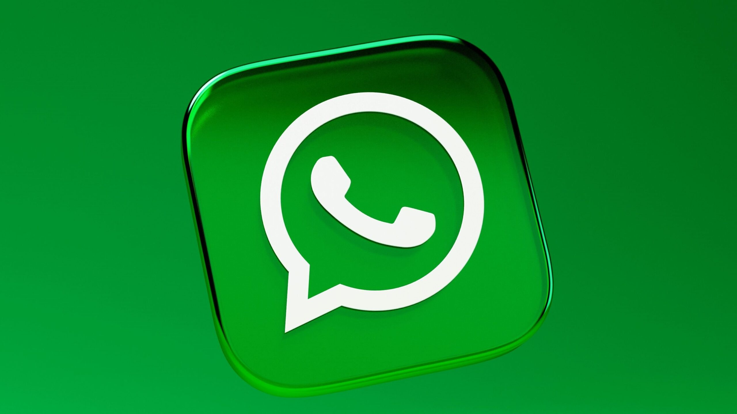 WhatsApp vai exibir anúncios nos Status e terá Canais com assinaturas exclusivas