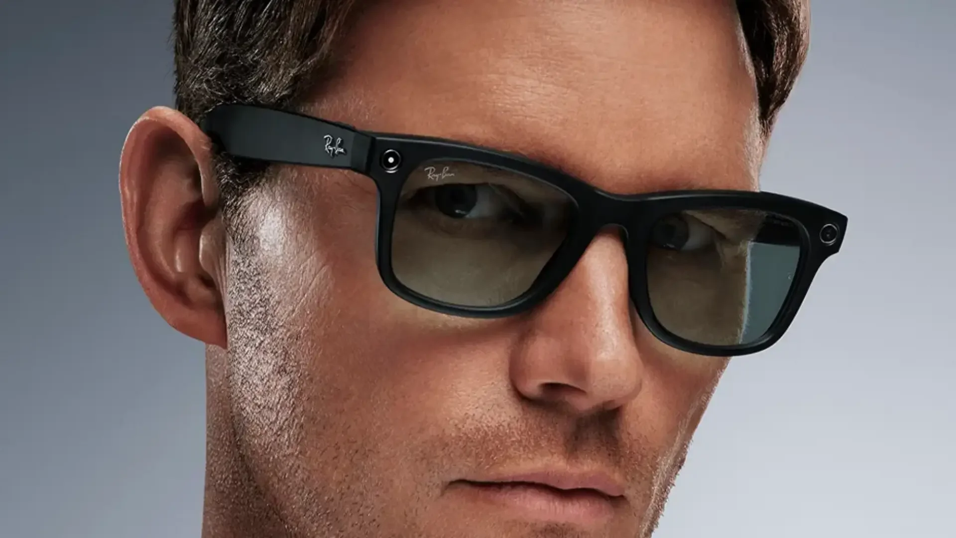 Meta vai lançar óculos inteligentes com Oakley e Prada após sucesso da Ray-Ban